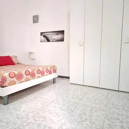 Apartment Economy *